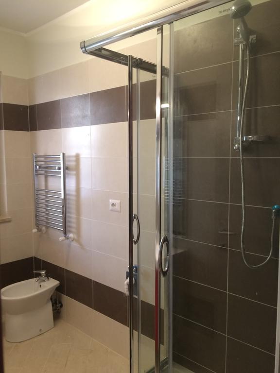 Guest House Roma Express Ladispoli Exterior photo