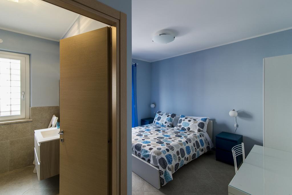 Guest House Roma Express Ladispoli Exterior photo