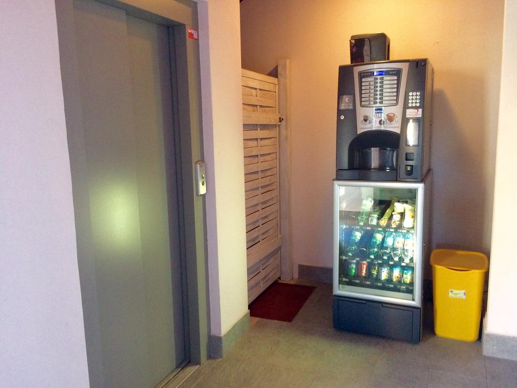 Guest House Roma Express Ladispoli Exterior photo