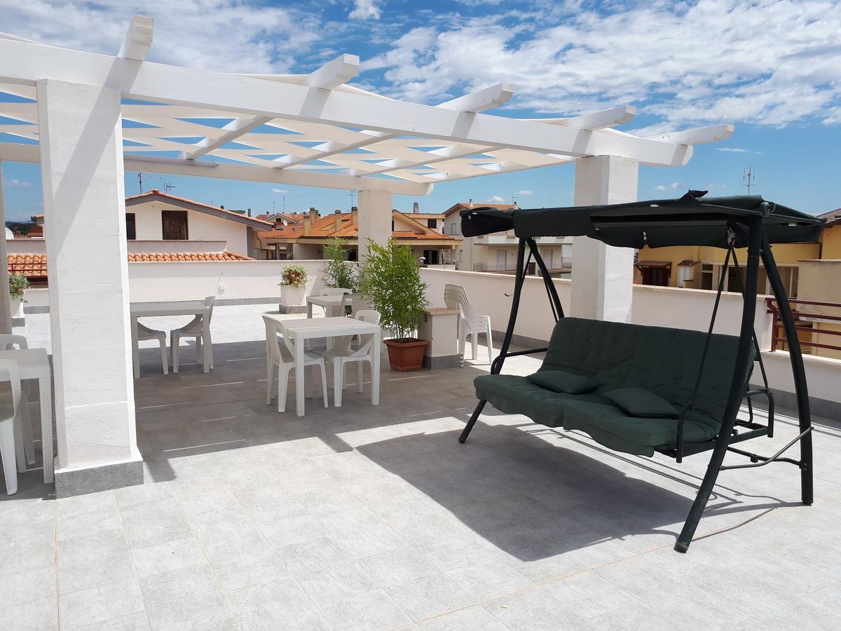 Guest House Roma Express Ladispoli Exterior photo