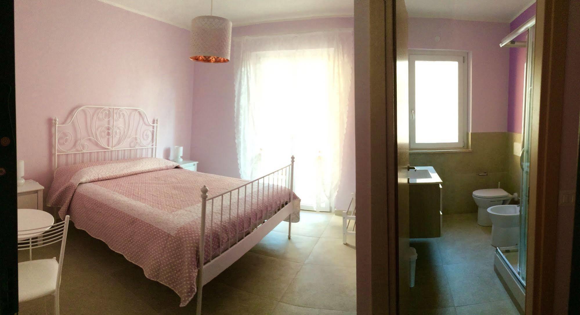 Guest House Roma Express Ladispoli Exterior photo