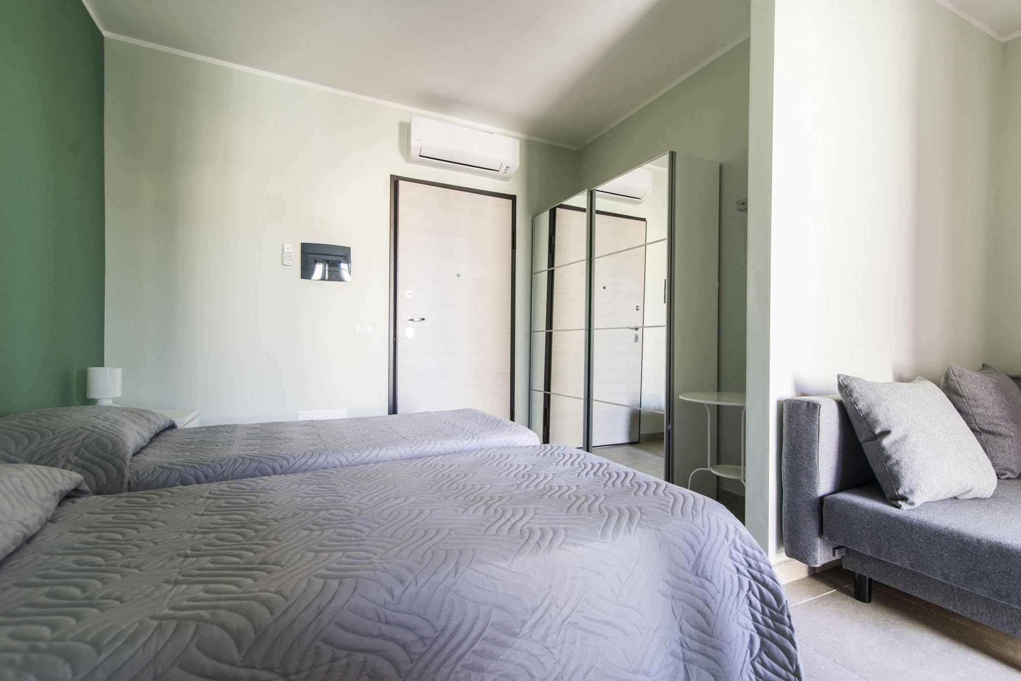 Guest House Roma Express Ladispoli Exterior photo